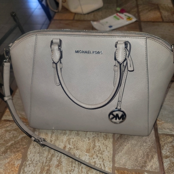 Michael Kors Ciara Large Top Zip Satchel - Picture 1 of 5